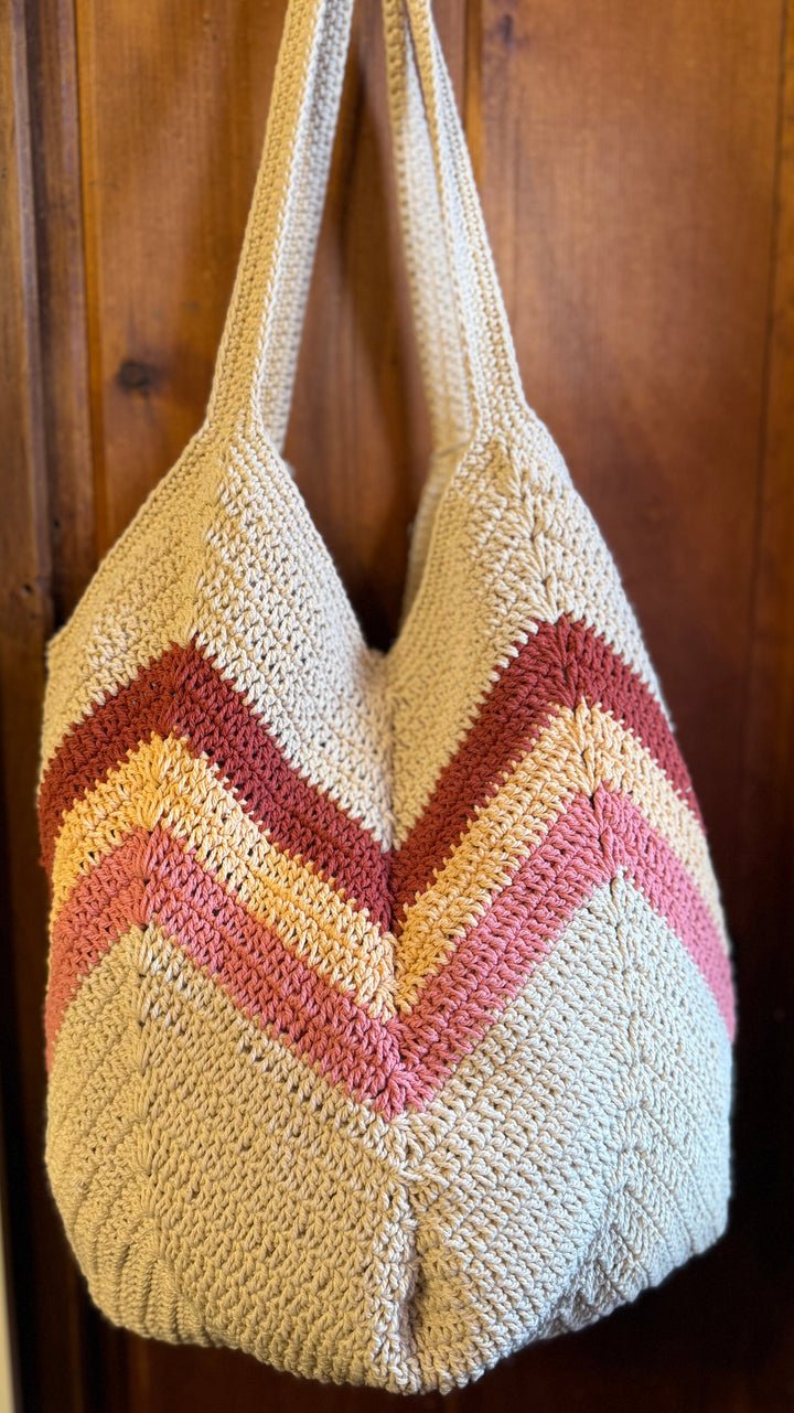 Crochet Tote Bag - Floating Lotus