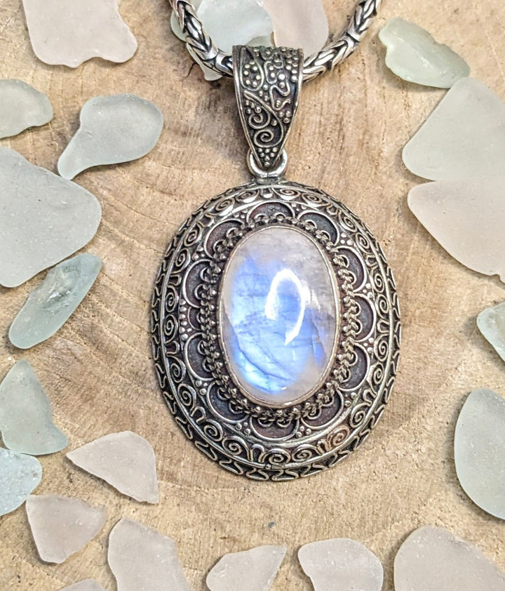 Exquisite Moonstone Harmony Pendant - Floating Lotus