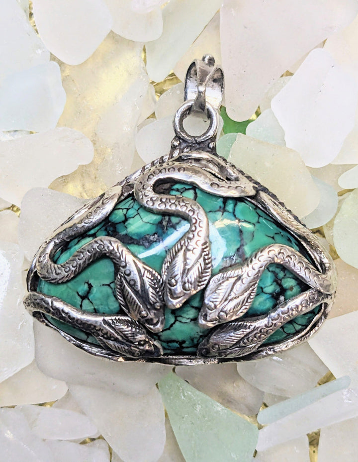 Green Turquoise Snake Pendant - Floating Lotus