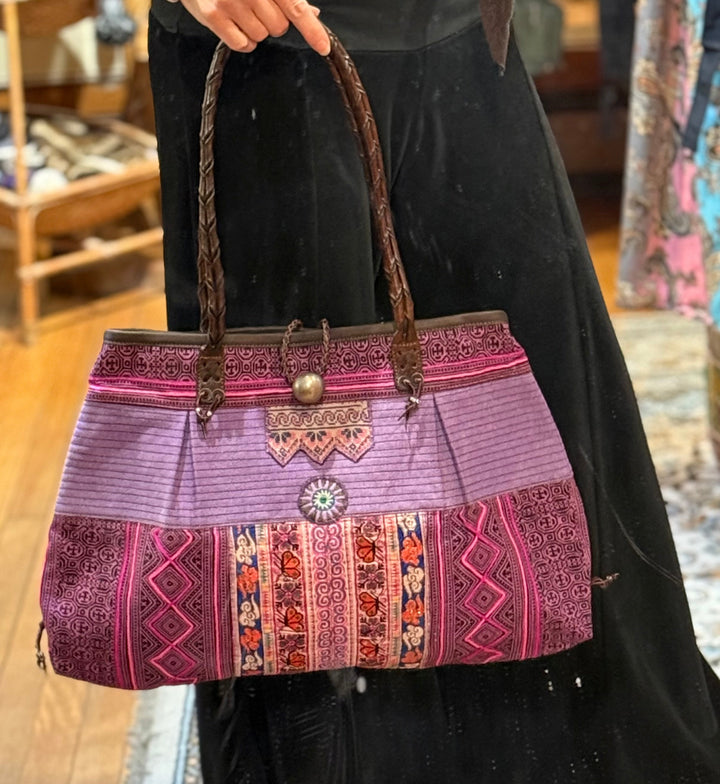 Hmong Textile Handbag - Floating Lotus