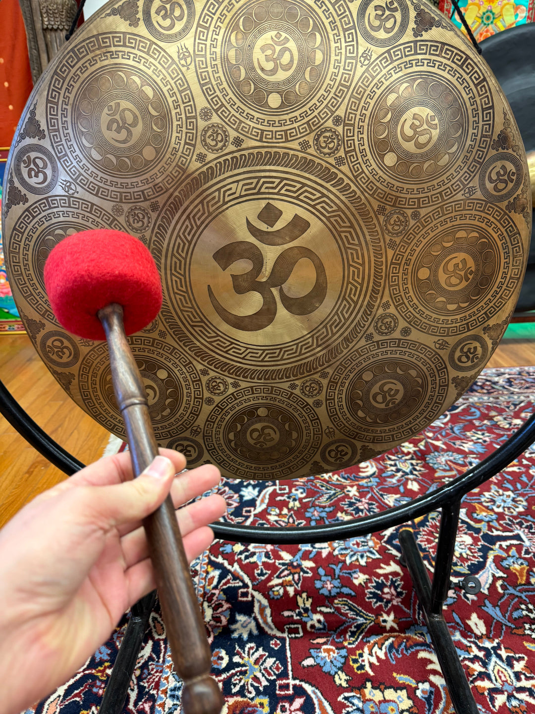 Large Om Moon phase Singing Bowl Gong - Floating Lotus