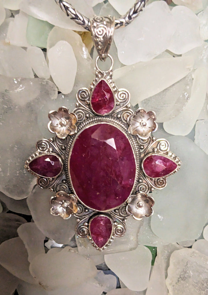 Magnificent Star Ruby Pendant - Floating Lotus