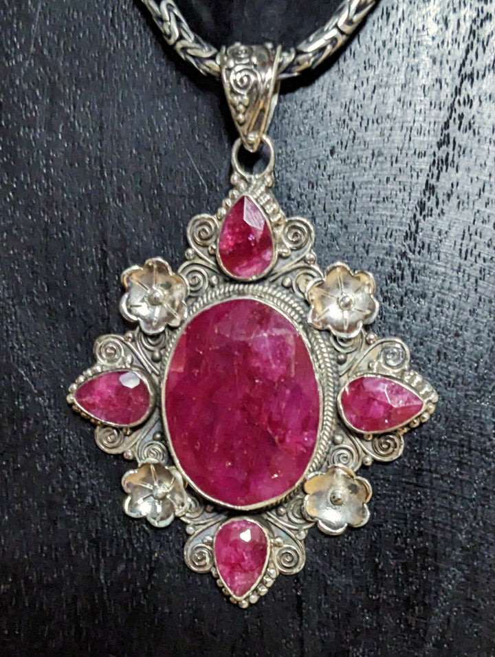 Magnificent Star Ruby Pendant - Floating Lotus