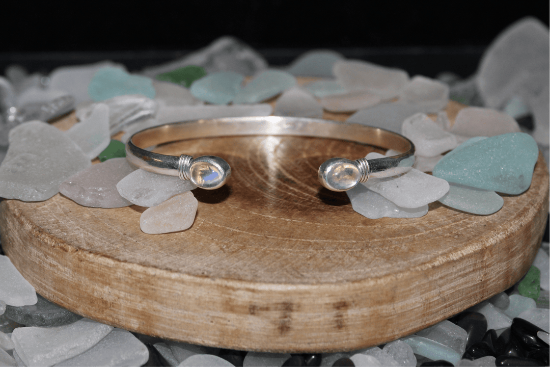 Moonstone Bracelet - Floating Lotus