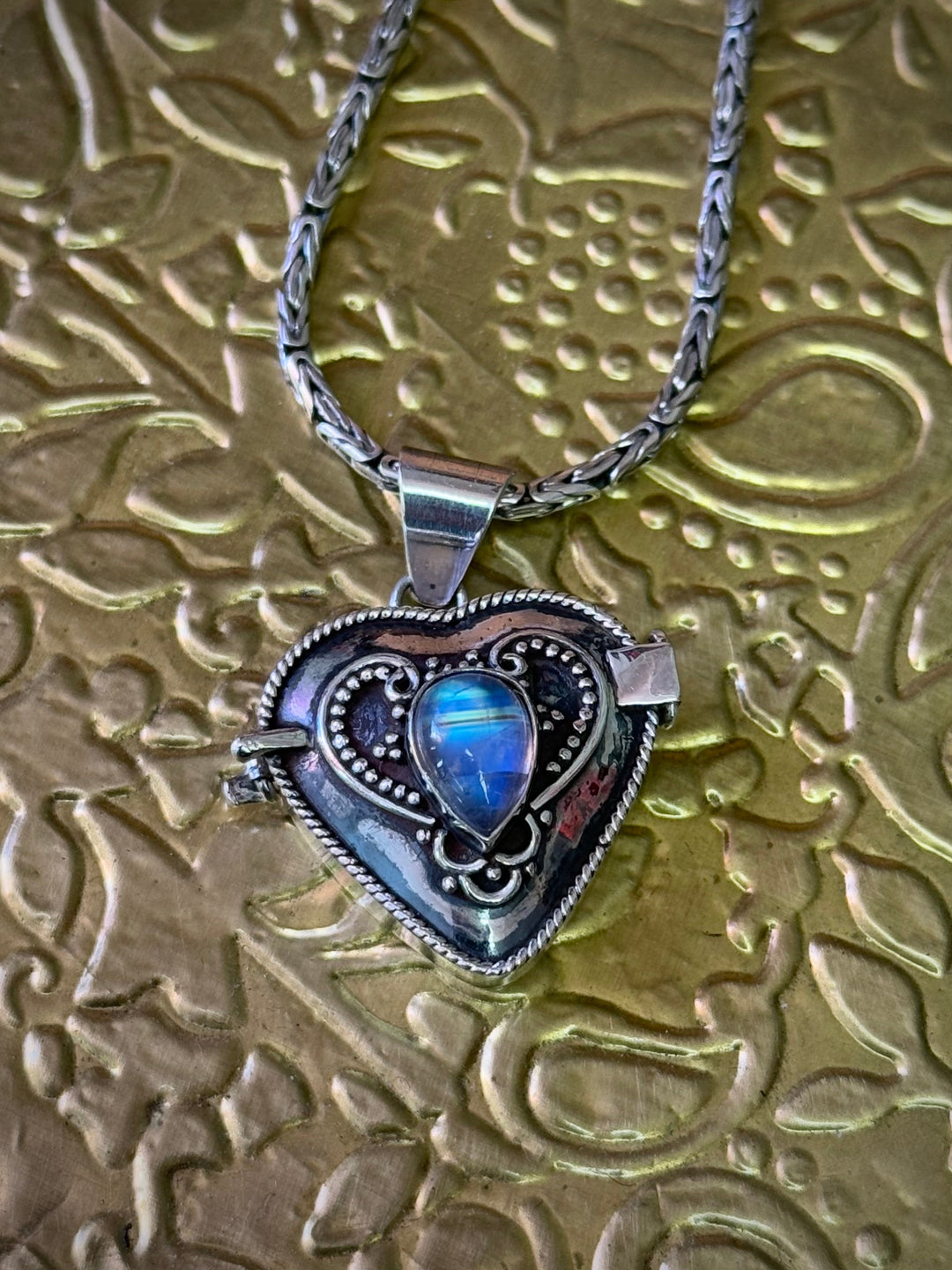 Moonstone Heart Locket Pendant - Floating Lotus