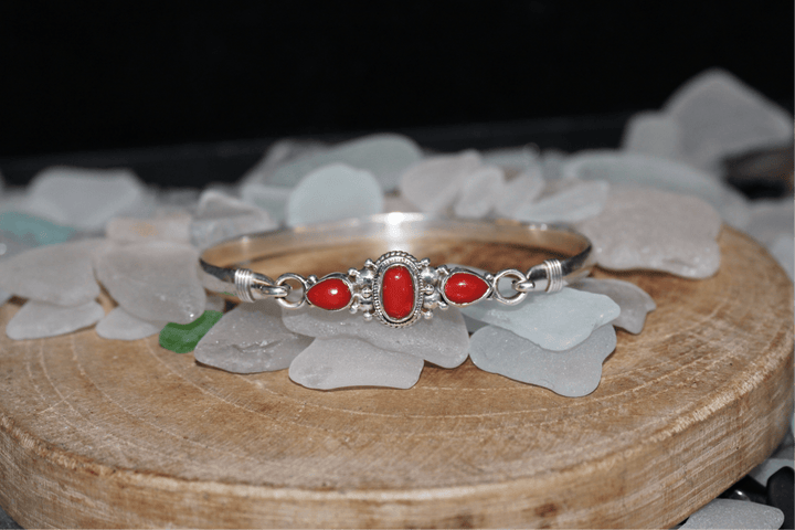 Mountain Coral Bracelet - Floating Lotus