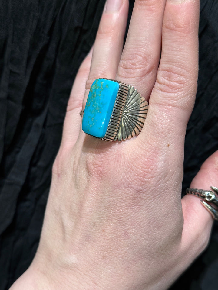 Navajo Kingman Turquoise Ring - Floating Lotus