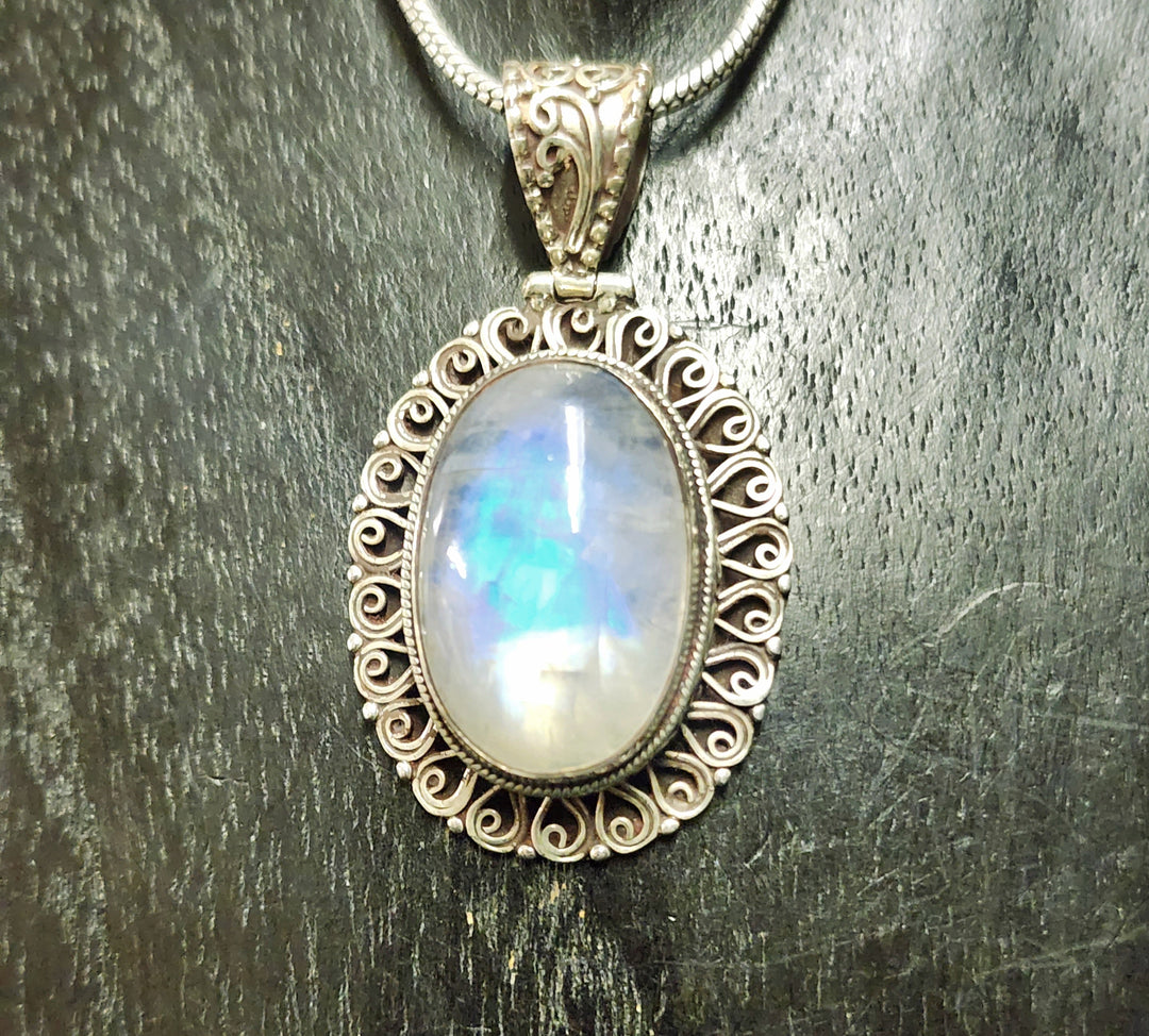 Oval Moonstone Pendant - Floating Lotus