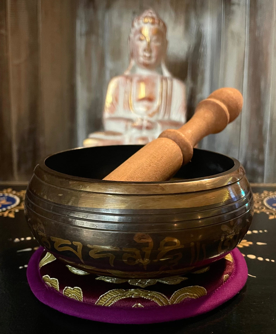 Tibetan Singing Bowl Third Eye - Floating Lotus