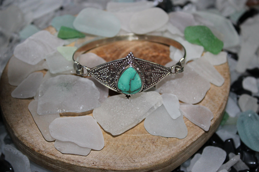 Turquoise Bracelet - Floating Lotus