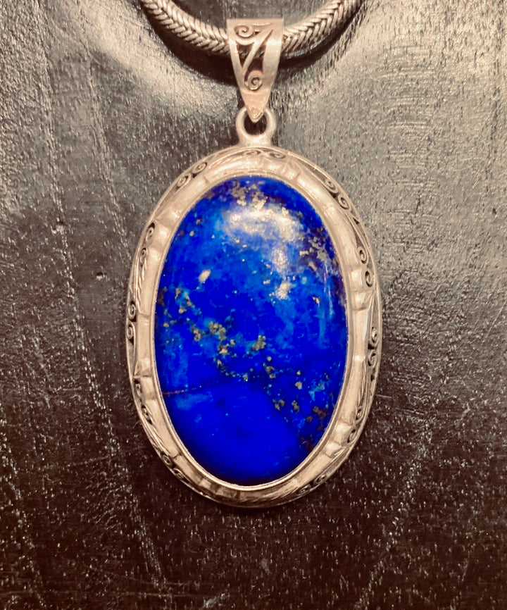 Regal Lapis Pendant - Floating Lotus