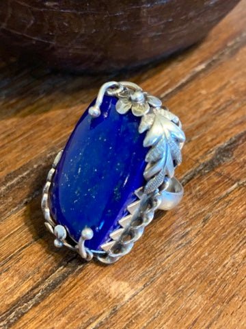 Flower of Wisdom Lapis Ring - Floating Lotus