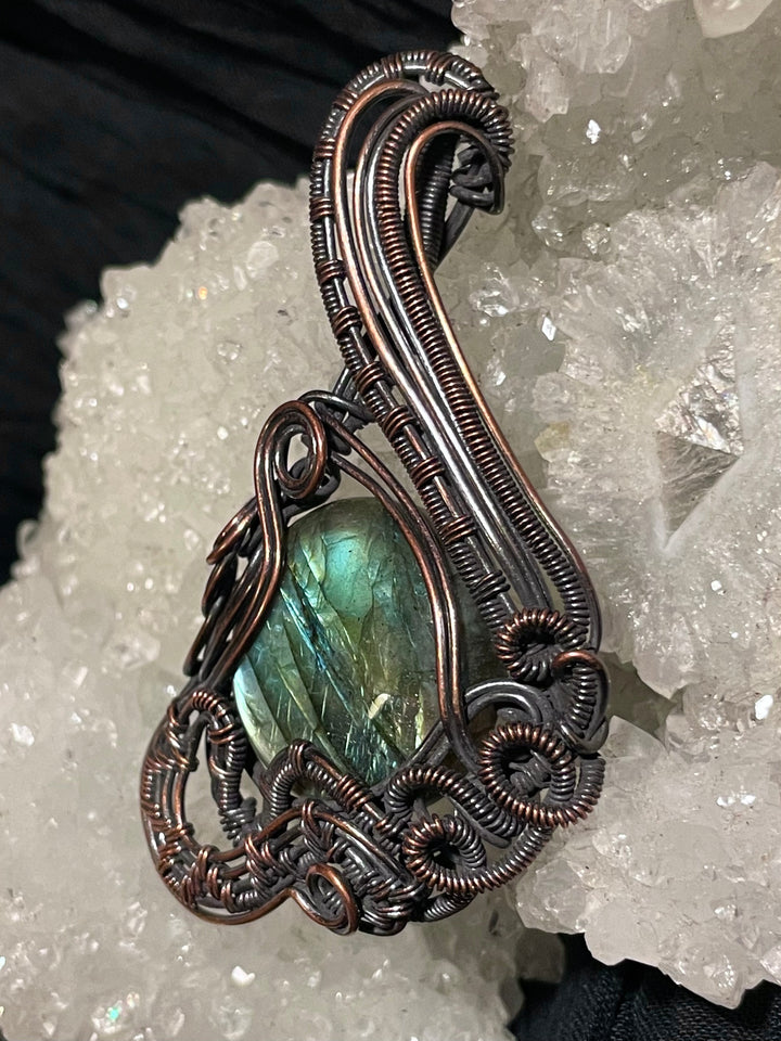 Radiant Waves Labradorite Pendant