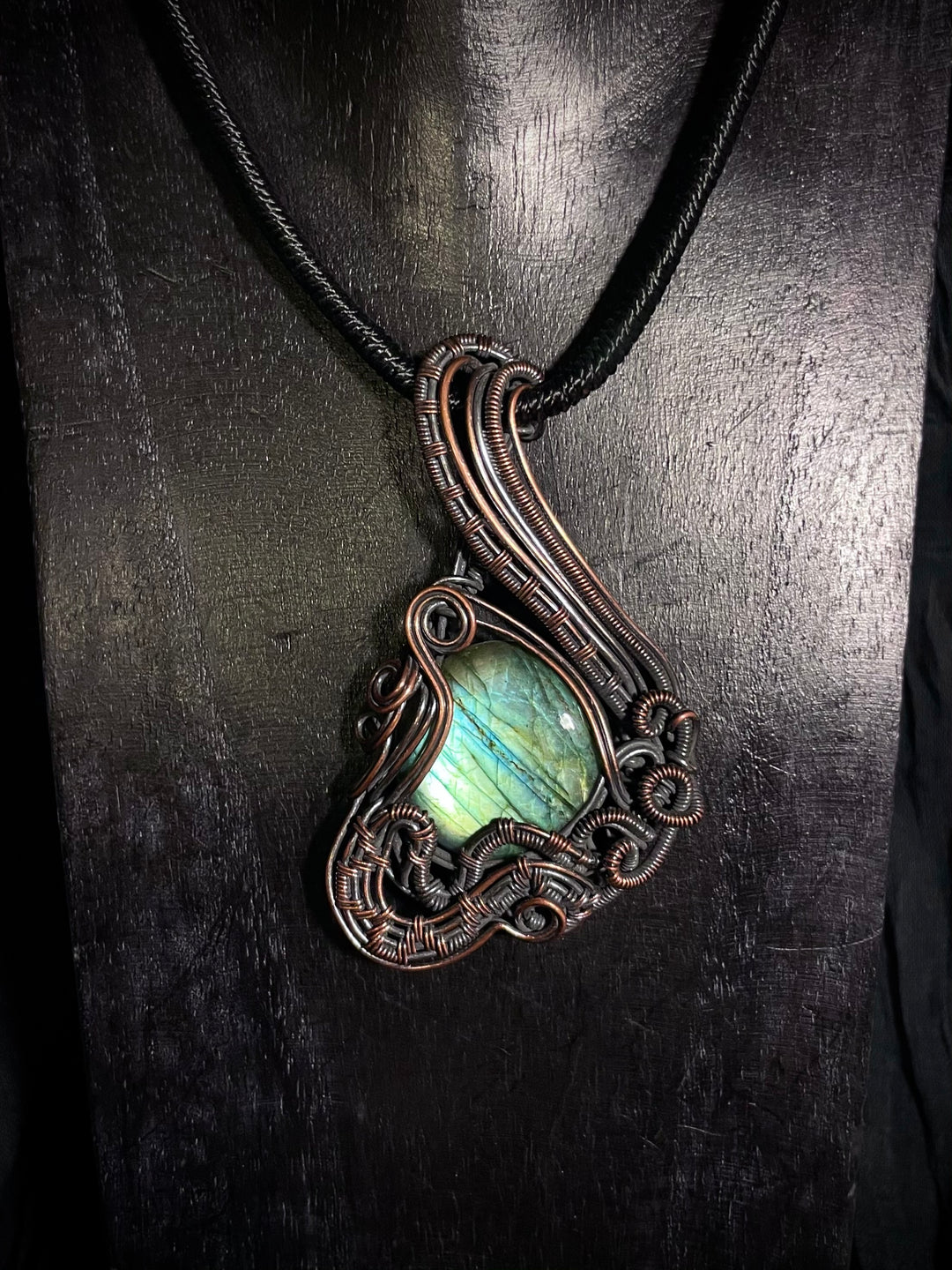 Radiant Waves Labradorite Pendant