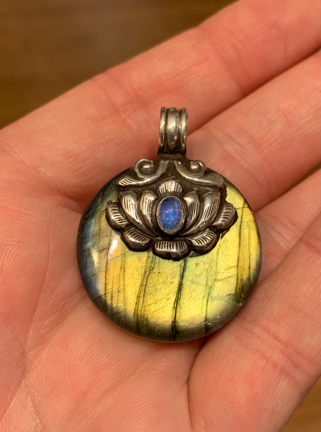 Labradorite Lotus Pendant