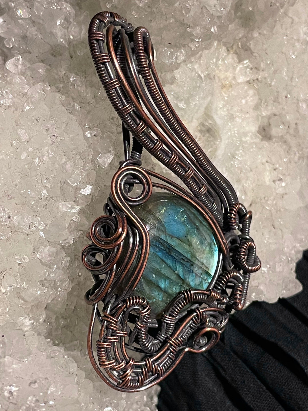 Radiant Waves Labradorite Pendant