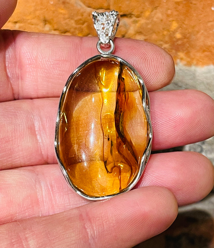 Amber Vision Pendant